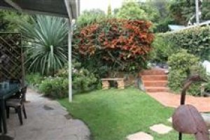 Stay-A-While Guest House Image