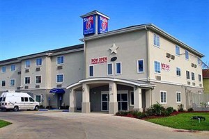 Studio 6 Sulphur Image