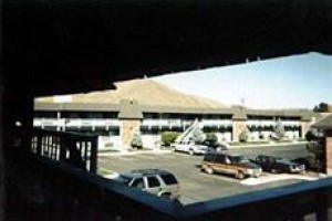 Sun Country Inn Yakima Image