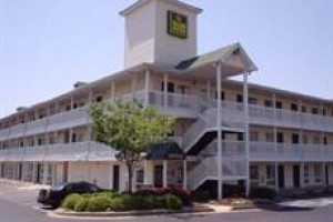Sun Suites of Suwanee Image