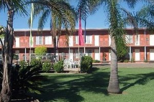 Sundowner Taree Country Plaza Motel Image