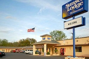 Sunset Lodge of Elgin Image