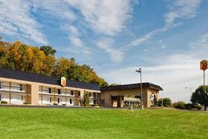 Super 8 Bristol, TN Image