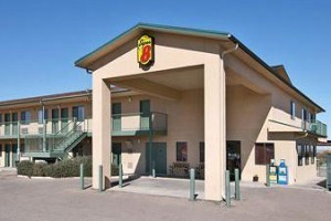 Super 8 Benson voted 3rd best hotel in Benson