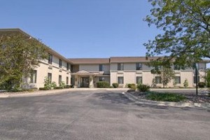 Super 8 Germantown/Milwaukee voted  best hotel in Germantown 