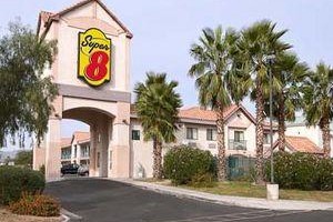 Super 8 Tucson/Grant Road Area Image
