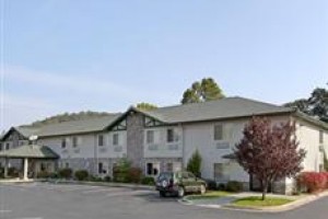 Super 8 Motel Louisa voted  best hotel in Louisa