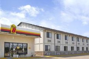 Super 8 Macomb voted 2nd best hotel in Macomb