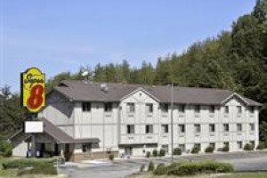 Super 8 Motel Martinsville (Virginia) voted 3rd best hotel in Martinsville 