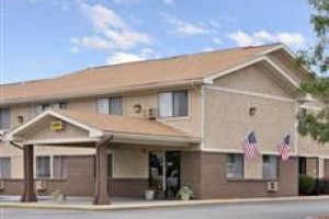 Super 8 Motel Franklin / Middletown voted 3rd best hotel in Franklin 