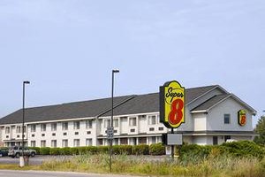 Super 8 Westbrook/Portland voted  best hotel in Westbrook