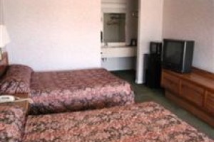 Eighth Street Motel Image