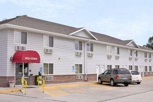 Super 8 Motel - St. Paul voted  best hotel in Saint Paul 