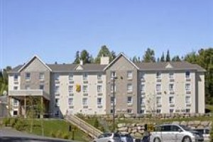 Super 8 Hotel - Sainte Agathe des Monts voted  best hotel in Sainte-Agathe-des-Monts