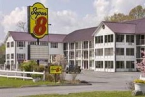 Super 8 Sevierville voted 9th best hotel in Sevierville