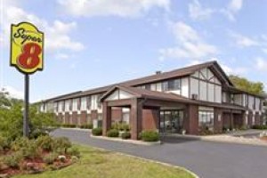 Super 8 Shawano voted 3rd best hotel in Shawano