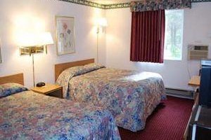 Super 8 Motel Shelton Image
