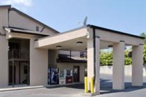 Super 8 Motel Statesville Image