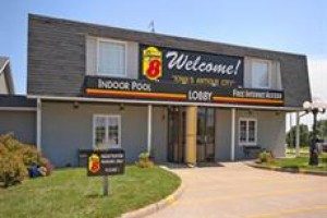 Super 8 Motel Walnut (Iowa) voted  best hotel in Walnut 