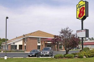 Super 8 Motel Watertown (Wisconsin) Image