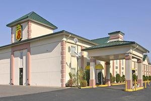 Super 8 Benton West City voted  best hotel in Benton 