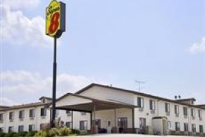 Super 8 Motel Williamsburg (Iowa) voted 3rd best hotel in Williamsburg 