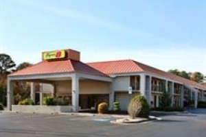 Super 8 Wilson voted 10th best hotel in Wilson