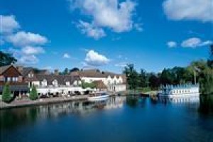 Swan at Streatley Hotel voted  best hotel in Streatley