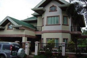 Tagaytay Royalle Hotel Image