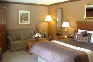 Talbot Trail Inn & Suites Image