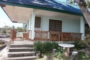 Talisay Green Lake Resort Image