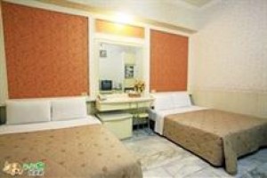 Tau Tau Chu Hotel Image