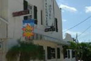 Tavernier Hotel voted 3rd best hotel in Tavernier