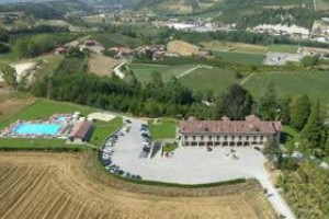 Tenuta Larenzania Image