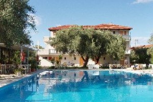 Thalero Holiday Center voted  best hotel in Lygia