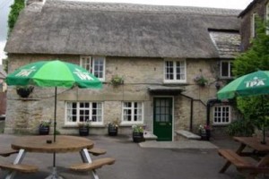 The Bell Inn Witney Image