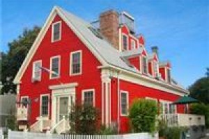 The Black Pearl Inn Provincetown Image