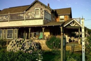 The Capricorn House Image
