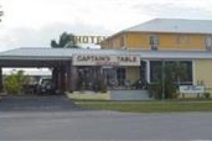 The Captain's Table Lodge & Villas Image