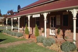 The Carrington Inn Bungendore voted  best hotel in Bungendore