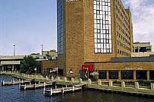 The City Center Hotel Oshkosh Image