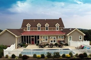The Country Inn At High View LLC voted  best hotel in High View