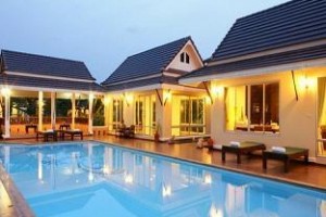The Forest Home Resort Image