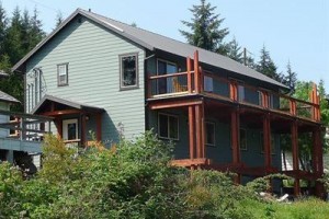 The Gallery House at Port Renfrew Image