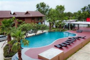 The Grace Amphawa Hotel Image