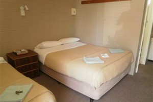 The Heads Hotel Shoalhaven Heads voted  best hotel in Shoalhaven Heads