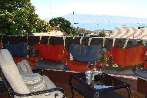 The House of Fountains Bed and Breakfast Lahaina Image