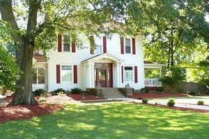 The Inn At Hickory Image