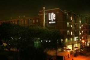 Life The Aviator voted 8th best hotel in Kempton Park