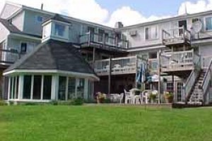 The Mountaineer Inn at Stowe Image